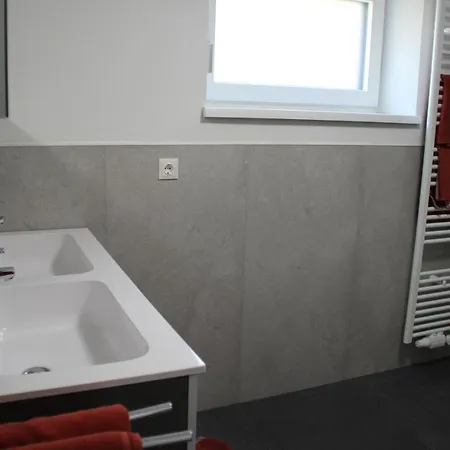 Klara Neustift im Stubaital